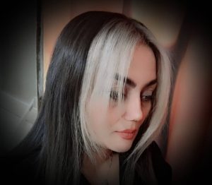 زیبایی دنیا احیای مو ابریشم سازی و کراتین در میانرود شیراز 16
