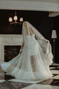 ‏بهارک ‏اخلاقی ‏مزون ‏لباس ‏عروس ‏شب ‏و ‏مجلسی ‏در ‏تهران ‏خیابان ‏فرشته 19