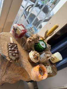 هنری آرمان آموزش شمع سازی غالب گیری شمع تراپی در میدان تجریش 6